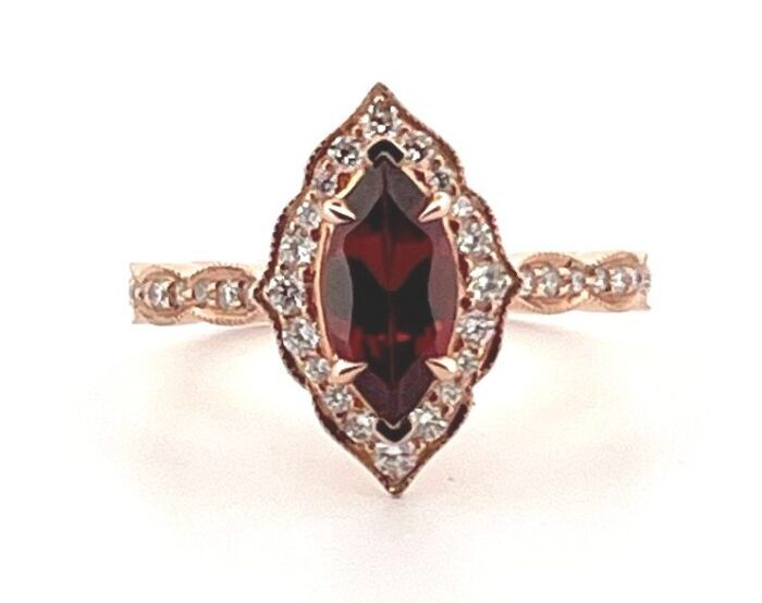 Garnet & Diamond Ring