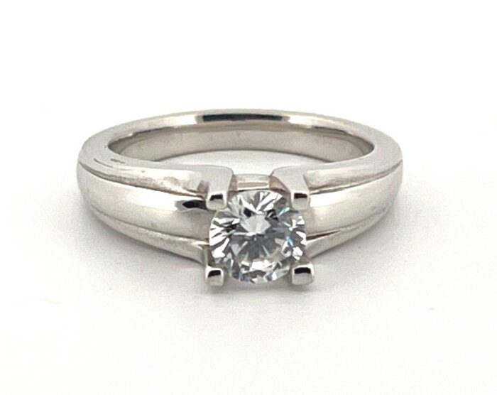 Diamond Solitaire Engagement Ring